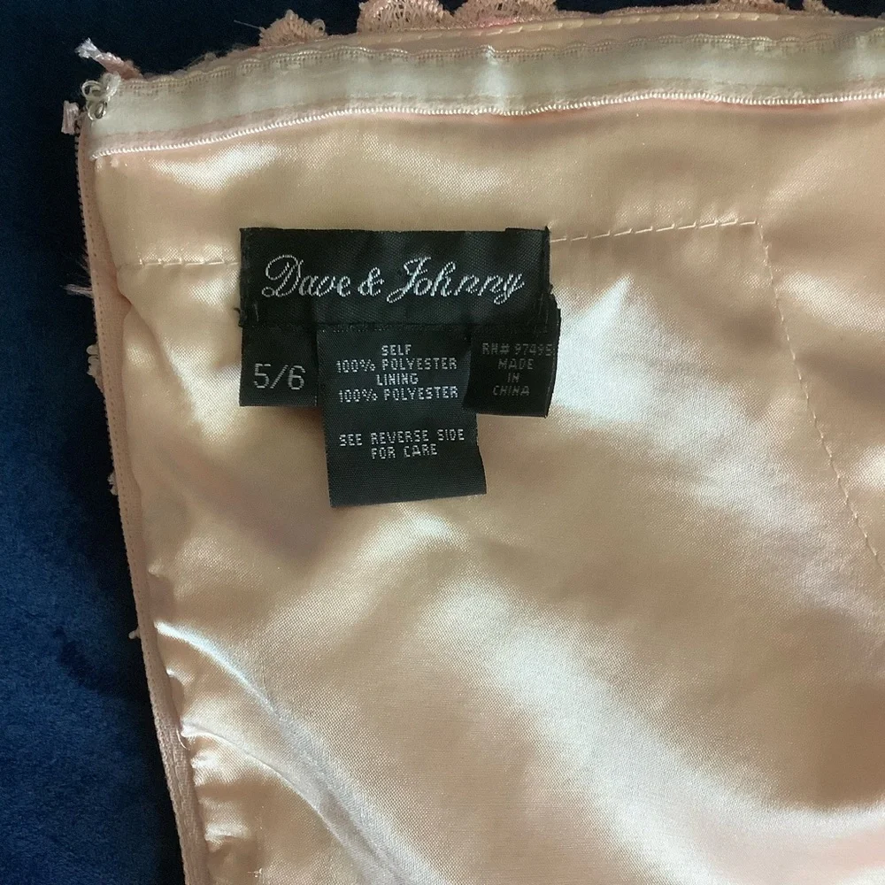 Dave & Johnny Shimmering Pink Formal 2PC Skirt Set with Pockets - Picture 8 of 13